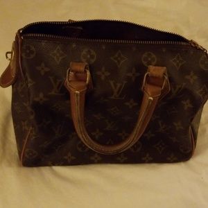 Vintage Authentic Louis Vuitton Speedy 25 handbag